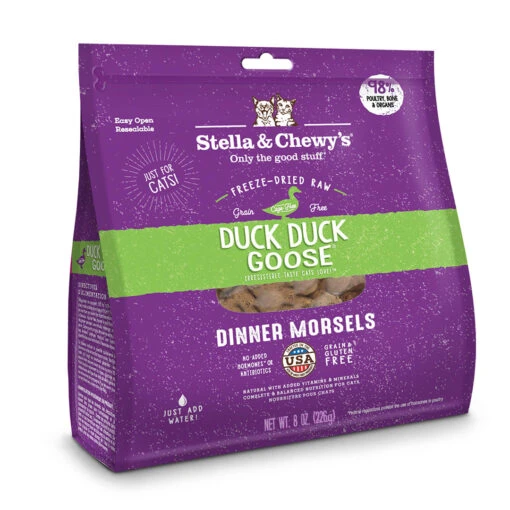 Stella & Chewy's Dinner Duck Duck Goose Freeze-Dried Cat Food - 8 Oz -Weruva Shop stella chewys dinner duck duck goose freeze dried cat food 8 oz 274152